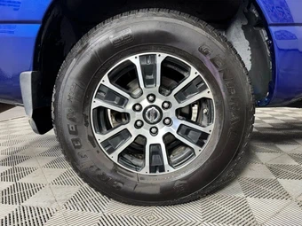 2021 Nissan TITAN SV Crew Cab Short Bed - miniatura 46