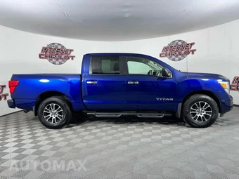 2021 Nissan TITAN SV Crew Cab Short Bed - miniatura 8