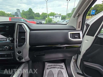 2021 Nissan TITAN SV Crew Cab Short Bed - miniatura 19