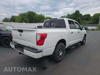 2021 Nissan TITAN SV Crew Cab Short Bed - miniatura 3