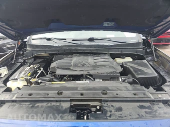 2021 Nissan TITAN SV Crew Cab Short Bed – miniatura 15