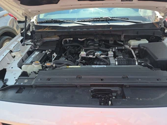 2021 Nissan TITAN SV Crew Cab Short Bed - miniatura 15