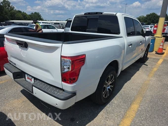 2021 Nissan TITAN SV Crew Cab Short Bed - miniatura 4