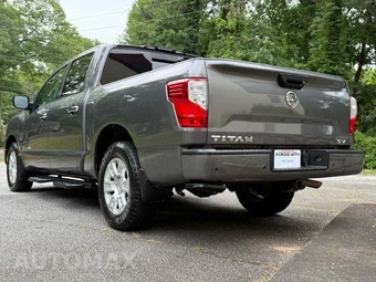 2021 Nissan TITAN SV Crew Cab Short Bed - miniatura 20