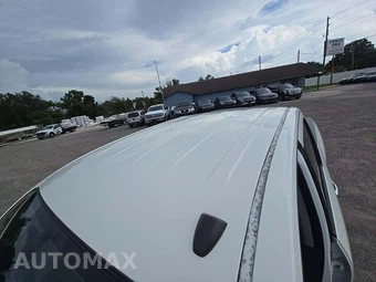 2021 Nissan TITAN SV Crew Cab Short Bed - miniatura 9