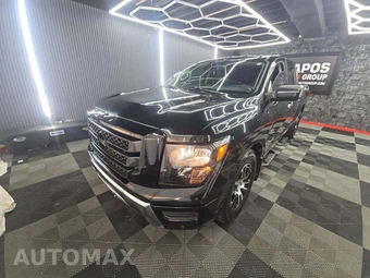 2021 Nissan TITAN SV Crew Cab Short Bed