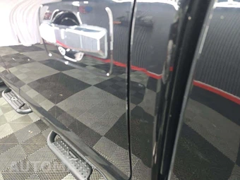 2021 Nissan TITAN SV Crew Cab Short Bed - miniatura 29