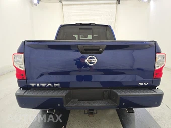 2021 Nissan TITAN SV Crew Cab Short Bed - miniatura 5