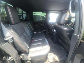 2021 Nissan TITAN XD PRO-4X Crew Cab Medium Bed – miniatura 16