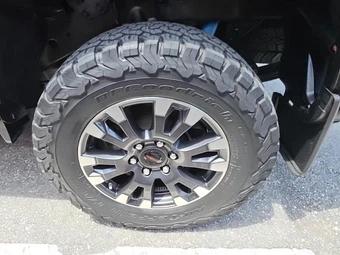 2021 Nissan TITAN XD PRO-4X Crew Cab Medium Bed – miniatura 11
