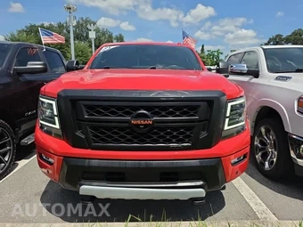 2021 Nissan TITAN XD PRO-4X Crew Cab Medium Bed – miniatura 2