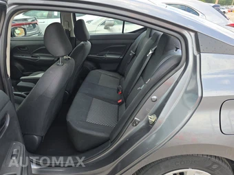 2021 Nissan Versa S – miniatura 19