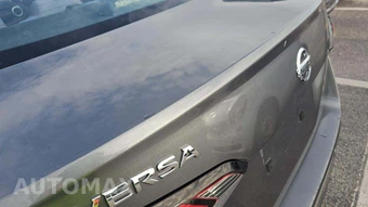 2021 Nissan Versa S – miniatura 34