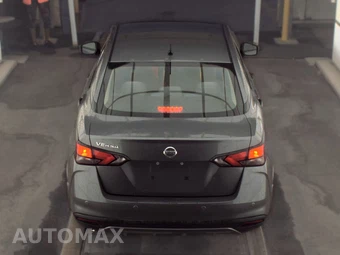 2021 Nissan Versa S – miniatura 6