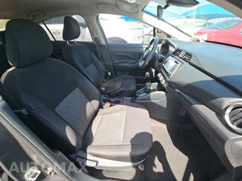 2021 Nissan Versa S – miniatura 8