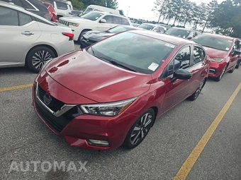 2021 Nissan Versa SR