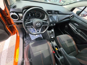 2021 Nissan Versa SR – miniatura 11