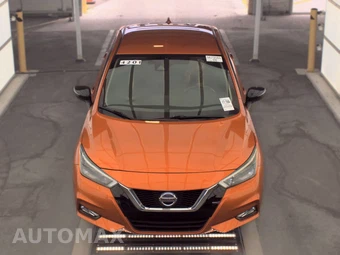 2021 Nissan Versa SR – miniatura 2