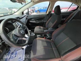 2021 Nissan Versa SR – miniatura 7