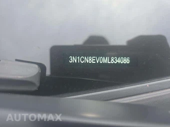 2021 Nissan Versa SV - miniatura 5