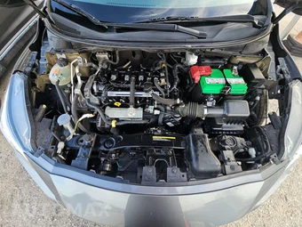 2021 Nissan Versa SV - miniatura 15