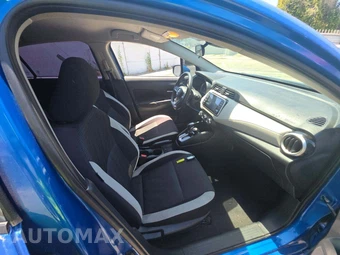 2021 Nissan Versa SV – miniatura 15