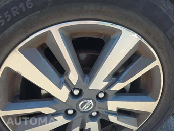 2021 Nissan Versa SV – miniatura 18