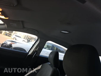 2021 Nissan Versa SV – miniatura 17