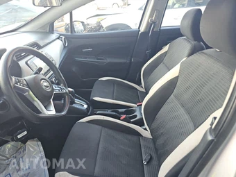 2021 Nissan Versa SV – miniatura 7