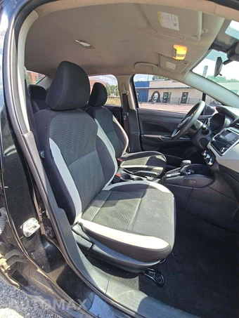 2021 Nissan Versa SV – miniatura 15