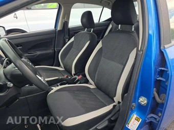 2021 Nissan Versa SV – miniatura 6