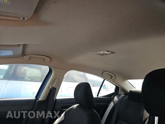 2021 Nissan Versa SV - miniatura 17
