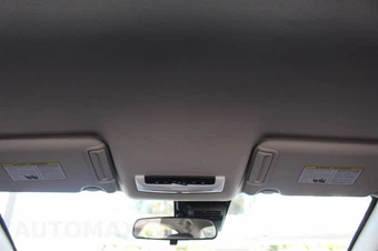 2021 Nissan Versa SV - miniatura 38
