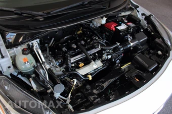 2021 Nissan Versa SV - miniatura 48