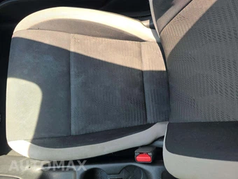 2021 Nissan Versa SV – miniatura 21