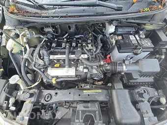 2021 Nissan Versa SV - miniatura 15