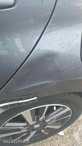 2021 Nissan Versa SV - miniatura 18