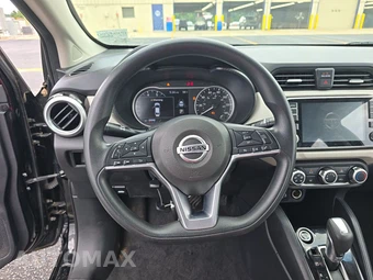 2021 Nissan Versa SV – miniatura 10