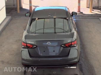 2021 Nissan Versa SV - miniatura 6