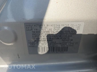 2021 Nissan Versa SV - miniatura 14