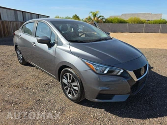 2021 Nissan Versa SV – miniatura 4