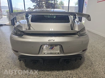 2021 Porsche 718 Cayman GT4 - miniatura 5