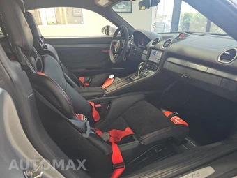 2021 Porsche 718 Cayman GT4 - miniatura 8