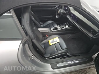 2021 Porsche 911 Carrera Cabriolet – miniatura 8