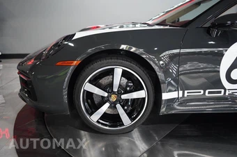 2021 Porsche 911 Targa 4S Heritage Design E - miniatura 13