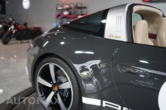 2021 Porsche 911 Targa 4S Heritage Design E - miniatura 38
