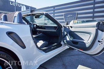 2021 Porsche 911 Turbo S Cabriolet - miniatura 23