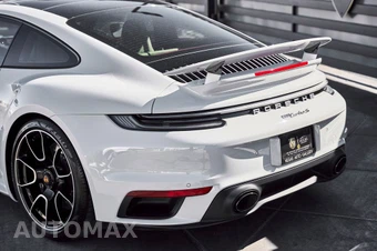 2021 Porsche 911 Turbo S - miniatura 10