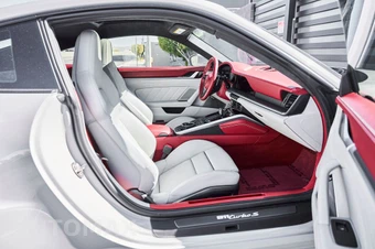 2021 Porsche 911 Turbo S - miniatura 22