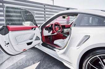 2021 Porsche 911 Turbo S - miniatura 24